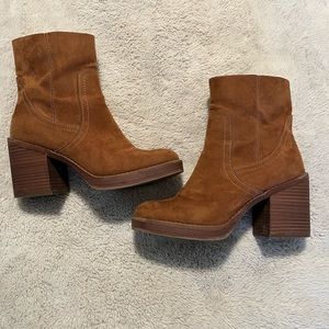 Square toe chunky heeled booties